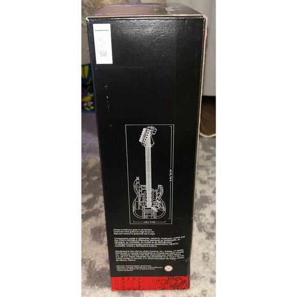 Lego Ideas Stratocaster Fender Guitar Building Set (NEW) - Picture 3 of 4